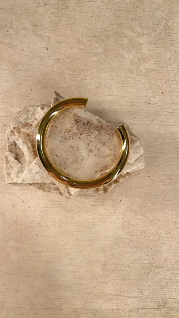 Golden Chic Bangles