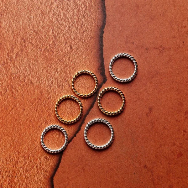 Spiral rings